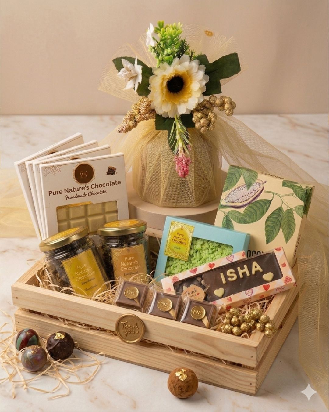 CUSTOMISED GIFT HAMPERS